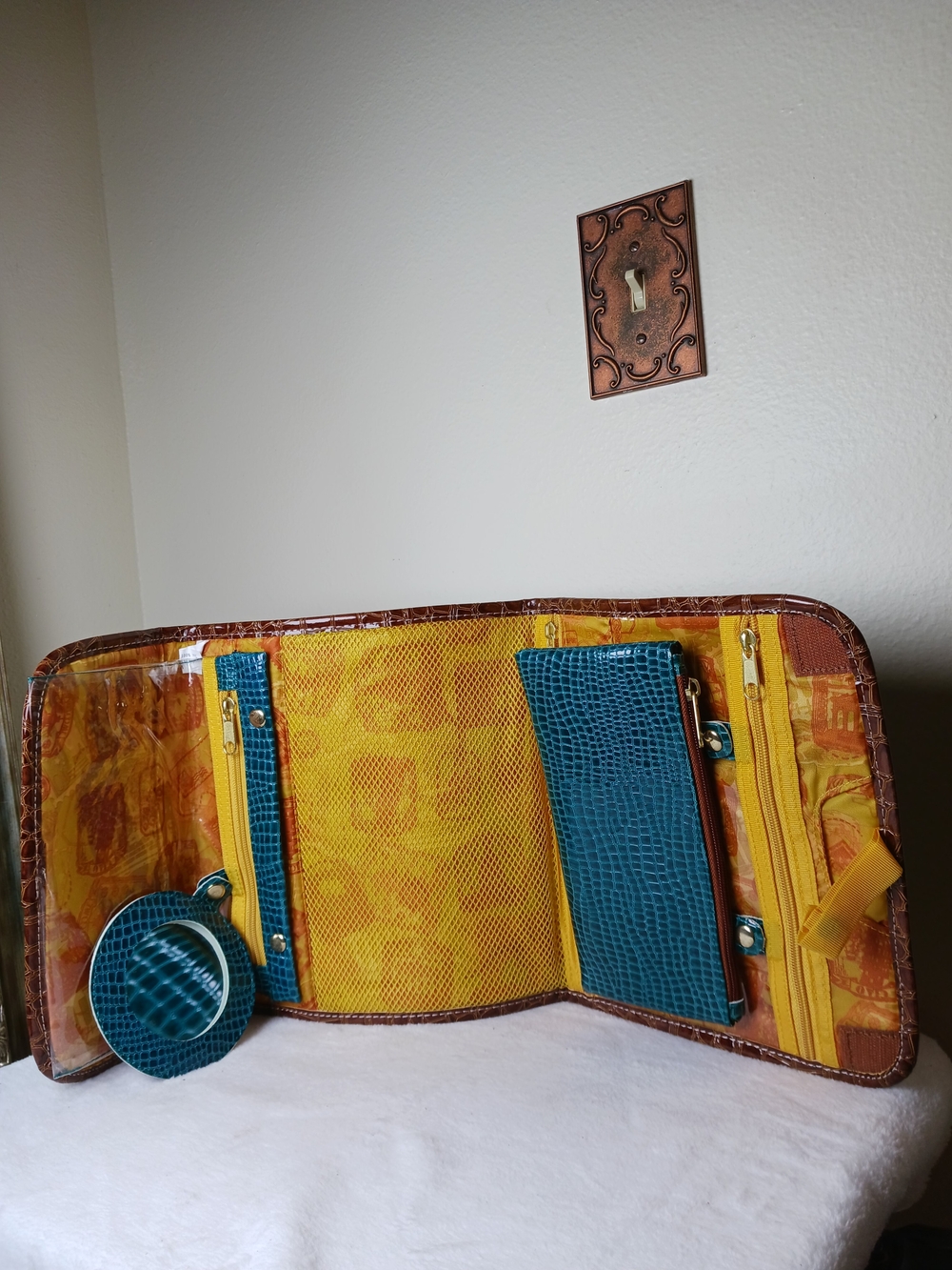 Men's Travel Organizer Wallet in Yellow and Teal